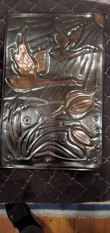 Metal relyef tablo – “Uçan quşlar və lalələr” - Material