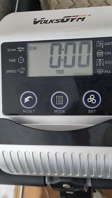 VolksGym BT-50 statik velosiped Xüsusiyyətlər: - Mexaniki/maqlıclı — 3