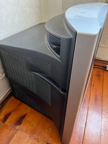 shivaki 82 ekran smart: İşlənmiş Televizor JVC 82" Ödənişli çatdırılma — 2