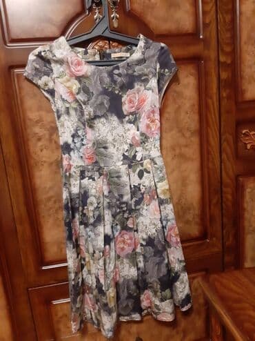 Az geyinilib. 20 manat, 38 razmerdir