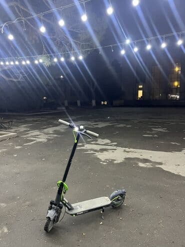 İşlənmiş Elektrik samokat 6", 251 - 350 Vt, 36 - 45 km/s, Ünvandan götürmə