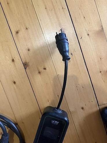 versa: Məhsul originaldır.Yenidir çox az işlənib. 200 dollara almışam .Sadece — 5