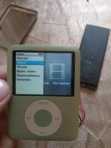 qulaq: Məhsul: Apple iPod nano (3‑cü nəsil), yaşıl rəng 8 gb+kabel +qulaqcıq — 1