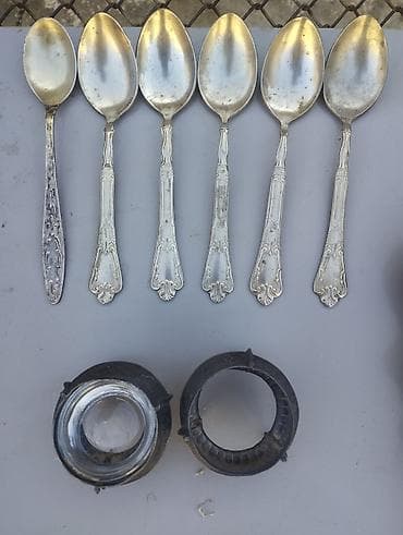 qedimi xalca satiram: Qədimi ev dekoru və süfrə əşyaları dəsti Tərkib: - İridesan (şəfəq — 2