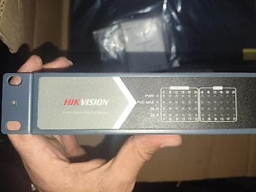 Hikvision DS-3E1526P-SI – Smart Managed PoE Gigabit kommutator — 2