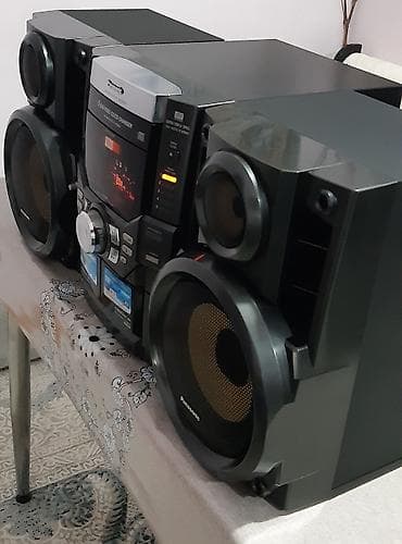 hyper x cloud 2: Musiqi mərkəzi "Panasonic".Əla vəziyyətdədir.Bluetooth,AUX,DVD — 2