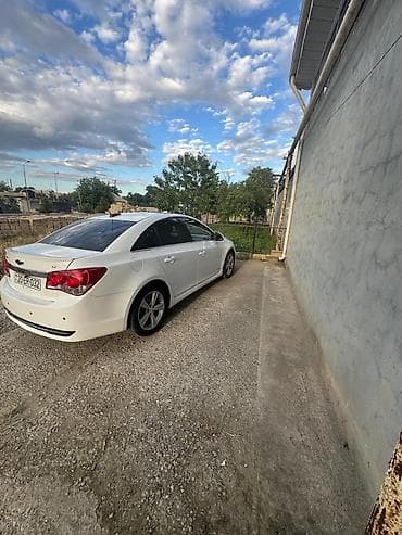 kia optima diffuser: Chevrolet Cruze: 1.4 l | 2014 il 230000 km Sedan — 3