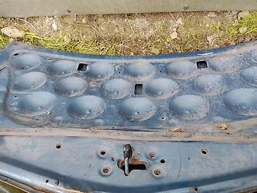 Toyota kapotu - Marka/model: Toyota (orijinal emblemlə) - Detal: Ön