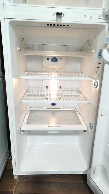 notbuklarin satisi: İşlənmiş 2 qapılı LG Soyuducu Satılır, rəng - Ağ, Təkərli — 3