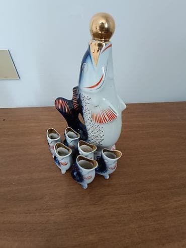 icki: Suvenir. İçində konyak saxlamaq olur. 50 ildən çoxdu məndədi. İndi — 4