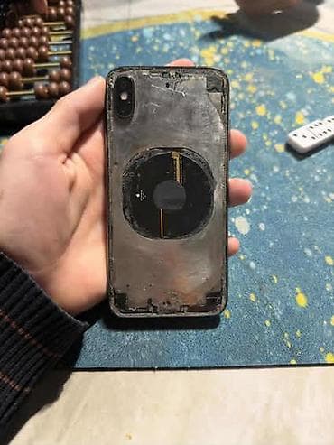 mini iphone x: IPhone X, 256 GB, Qara — 3