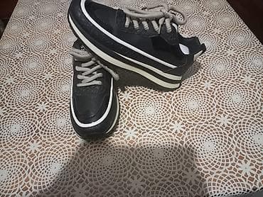 кросовки: Кроссовки и спортивная обувь — 3