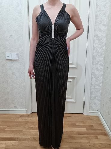 cicekli don: 1 defe geyinilib olcu 36,giymeti 20manat — 1