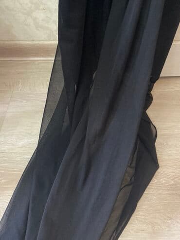 dəbli ziyafət geyimləri: Bu zərif qara maksi don Herve Leger brendi tərəfindən hazırlanmışdır — 3