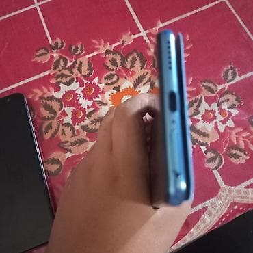 iphone 14 peo: Xiaomi Mi 11 Lite, 128 GB, rəng - Mavi, 
 Qırıq — 6