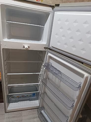 nar super gün tarifi 1 azn: Hauser markalı ikiqapılı soyuducu. Üst hissədə dondurucu, alt hissədə — 2