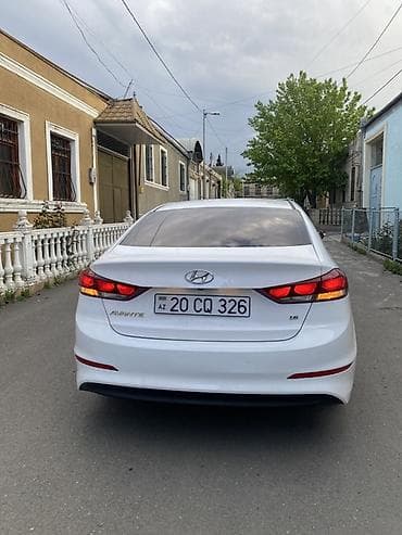 mini cooper satilir: Hyundai Avante: 1.6 l | 2018 il Sedan — 2