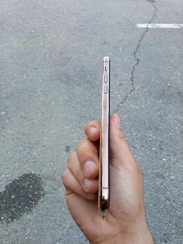 iphone 11 pro max original: IPhone 11 Pro Max, 64 GB, Matte Gold — 2