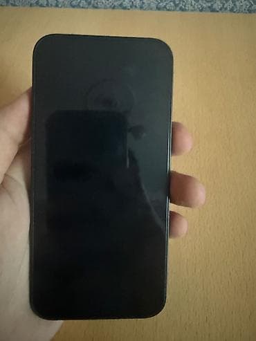 bambu lab a1: IPhone 13, Qara, Face ID — 1