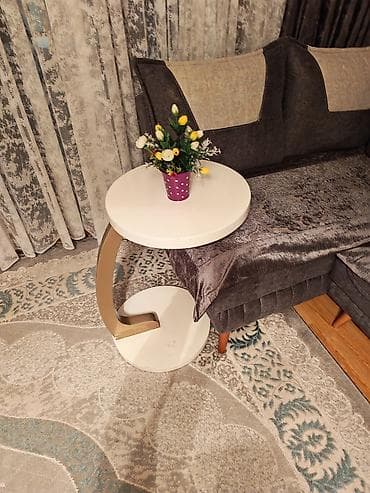 şuşə stollar: Jurnal masası, Yeni, Açılmayan, MDF, Yumru masa — 1