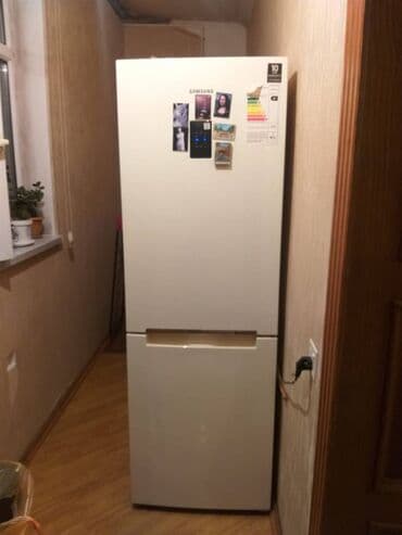 bine atciliqda kiraye ev: Xətai rayonu,Xətai metrosu,Ali məhkəmə yanında,5 mərtəbənin,1-ci — 10