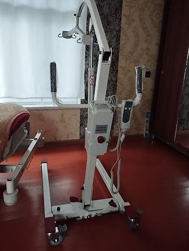 hidrofor su pompası: Elektrikli xəstə qaldırıcı kran aparatı Elil Arabasi Yataq Xesteleri — 3
