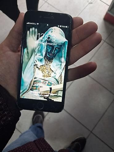 peçlər və kaminlər: IPhone 7, 128 GB, Qara — 5