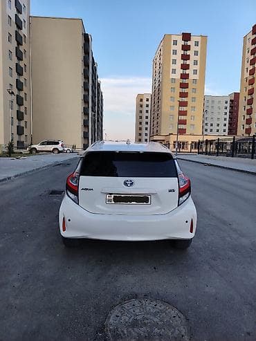 paneler: Toyota Aqua: 1.5 l | Hetçbek — 8