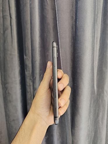 IPhone 11, 64 GB, Qara, Simsiz şarj, Face ID — 9