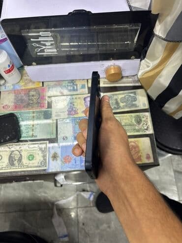 ikinci el apple 13: IPhone 13, 128 ГБ, Черный, Face ID — 6