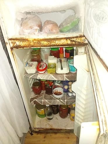 kiçik kamera: İkiqapılı soyuducu - Üst hissədə dondurucu bölmə, alt hissədə — 3