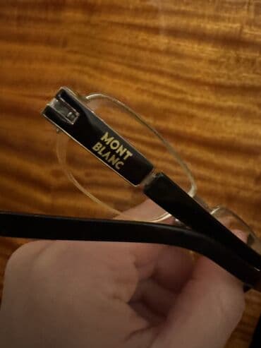 Şəxsi əşyalar: Üzgüçülük üçün eynək. Adidas. Qiymet 45 Mont blanc oprava 35 man — 6