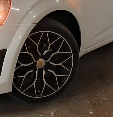 Milano Vossen diski R 17 Universal 8 bolt 17 lik maşın diski BMW F-10