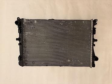 islenmis radiatorlar: Məhsul: Mercedes-Benz su radiatoru və köməkçi radiator. Original — 5