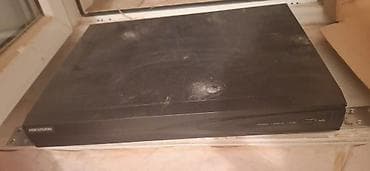 Hikvision DS-7608NI-E2 NVR (IP videoqeydiyyatçı) - Model