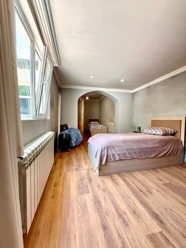 Qarajlar: Montin 3 otaqlı, 150 kv. m, Kredit var, Orta təmir — 8