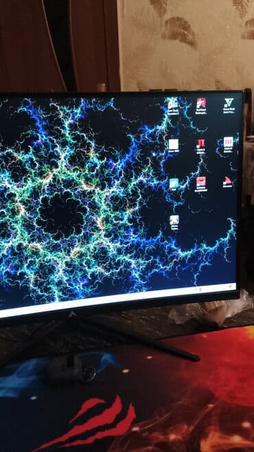 qrafik planşet: Gaming masaüstü kompüter komplekti Komponentlər: - Prosessor — 6