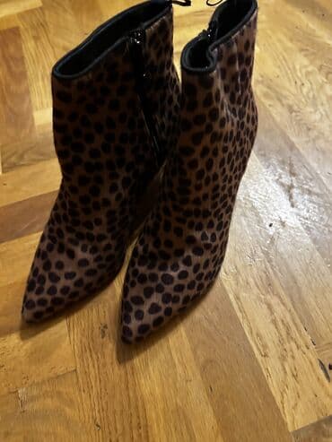 Ölçü: 38, Yeni lalafo.az -da Ölçü: 38, Yeni