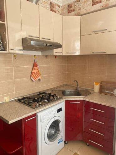 sarayda kiraye: Gənclik metrosunun yaxınlığında Yeni tikili 5 mertebeli binanın 4-cü — 6