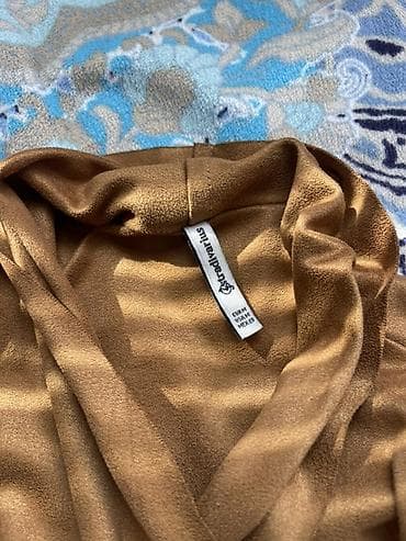 ust geyimi: Məhsul: Sleeveless kardiqan/jilet Brend: Worthington (etiketdə qeyd — 2