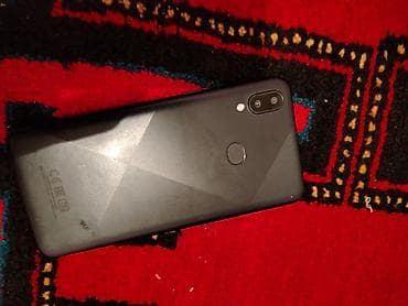 samsunq a52: Samsung Galaxy A02 S, 32 GB, rəng - Qara, İki sim kartlı — 4