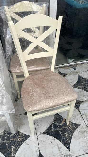 quxna stulu: Mətbəx üçün, Yeni, Açılmayan, Dördbucaq masa, 4 stul — 13