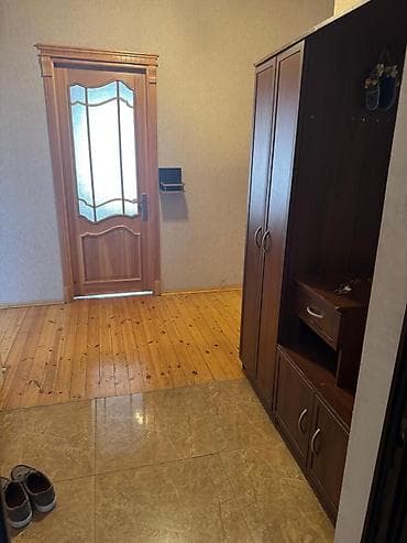 günəşlidə 2 otaqlı evlər: Metro Həzi Aslanov çıxışında geniş 3 otaqlı mənzil kirayə verilir Bakı — 3