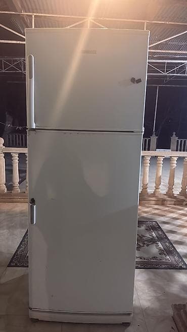 satfinder satisi: İşlənmiş 2 qapılı Beko Soyuducu Satılır, rəng - Ağ, Təkərli — 3