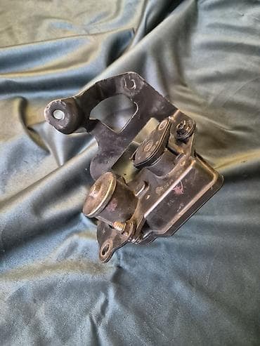 Digər avtomobil ehtiyat hissələri: Kia Ceed 1.6 Turbo dizel.Avtomobil üçün qaz pedalının mövqeyi — 1