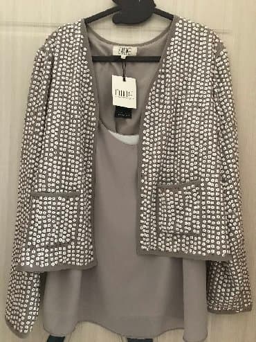 Двойка . Пиджак и кофта . Новый размер l-Xl