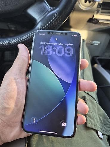 iphone xr max: IPhone 11 Pro Max, Gümüşü, Face ID — 2