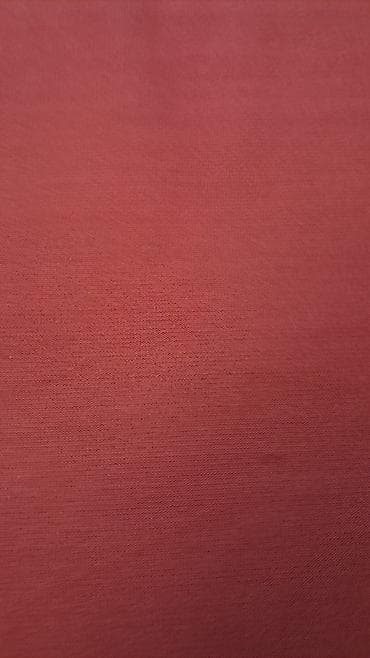 turkiye_tekstil instagram: Bordo rəng parça. 1.70 uzunluğu. 1,50 en — 2