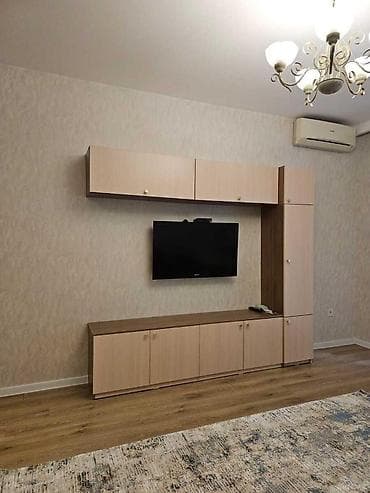 studio menziller: İcarəyə verilir 2 otaqlı yeni tikili 65 m², 8 Noyabr m. Kateqoriya — 5