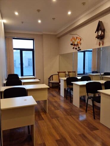 qarayev obyekt: Baksovetdə yerləşən ümumi sahəsi 315 kv,m olan,3 mərtəbəli binanın — 1